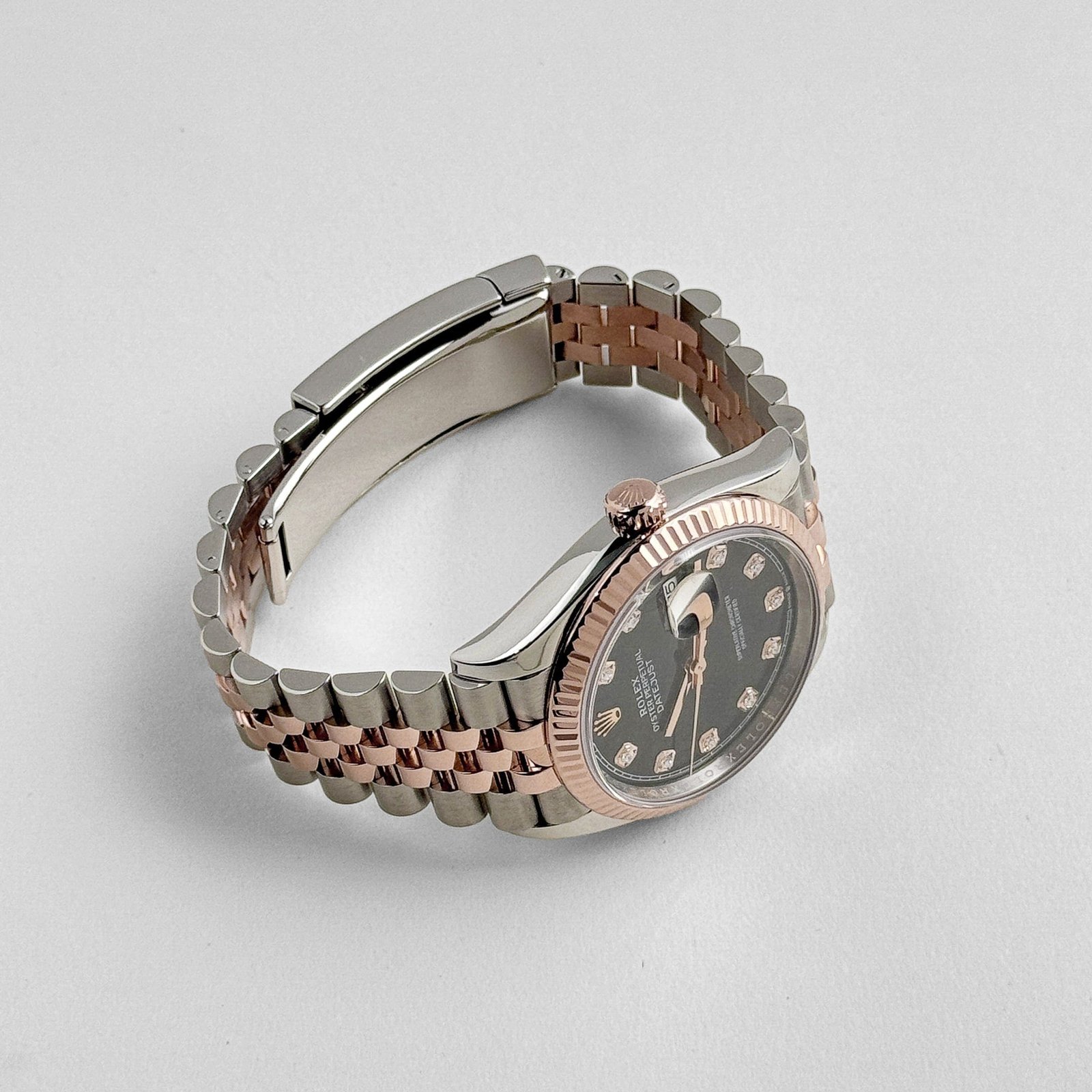 R01ex Datejust 36 126231 Rose Gold Stainless Steel Black D1am0nd Dial