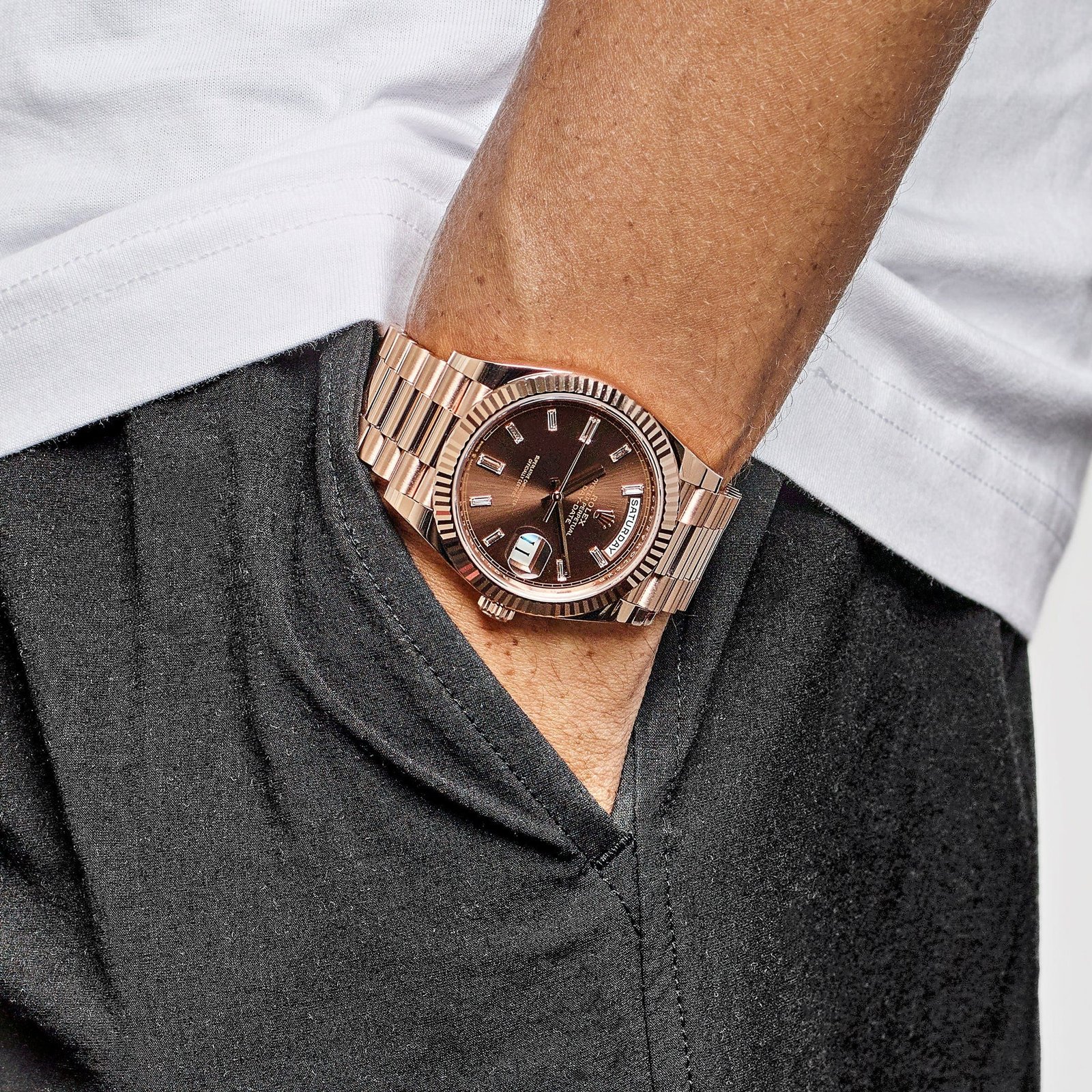 R01ex Day-Date 40 228235 Rose Gold Chocolate Baguette D1am0nd Dial (2024)