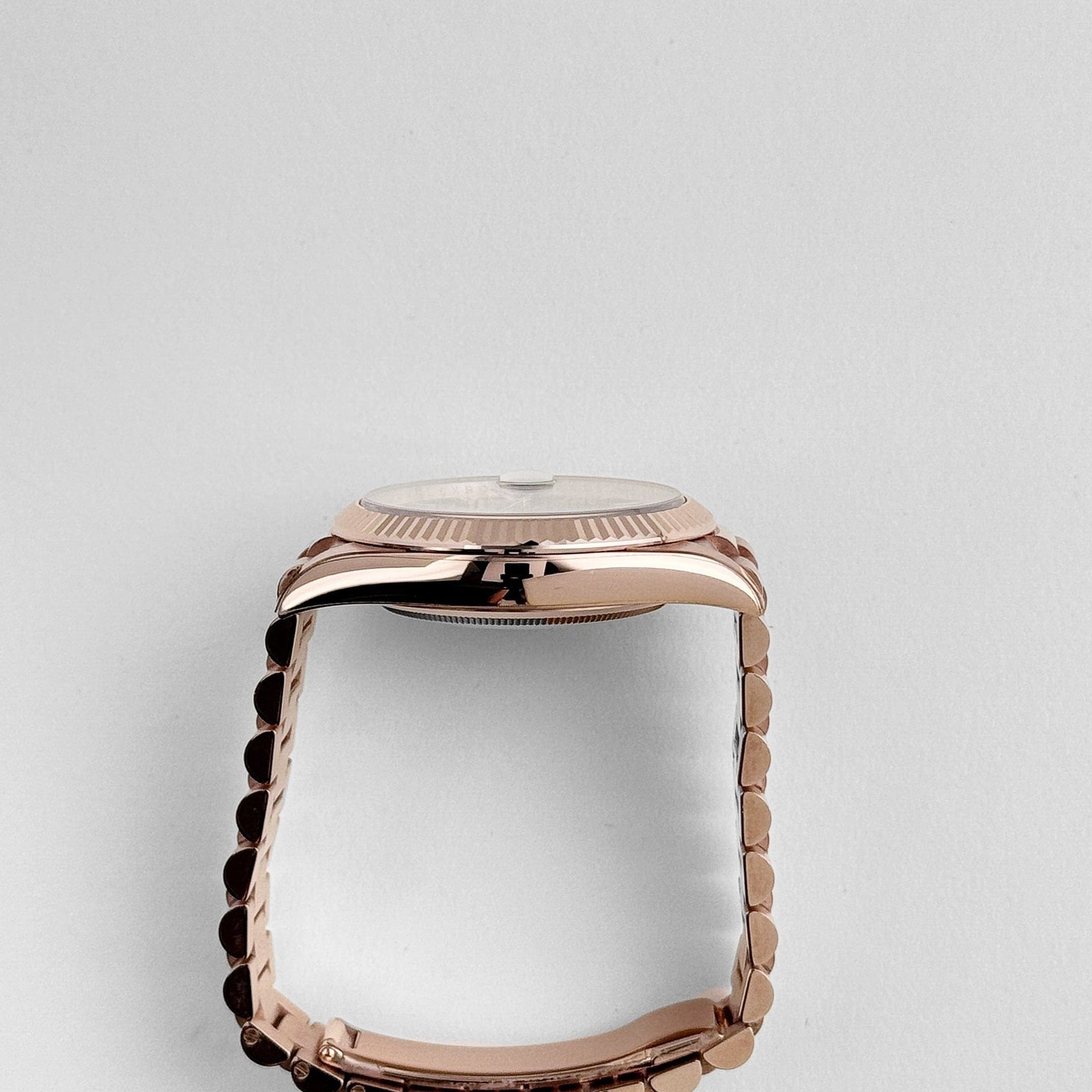 R01ex Day-Date 40 228235 Rose Gold Olive Green Dial (2023)
