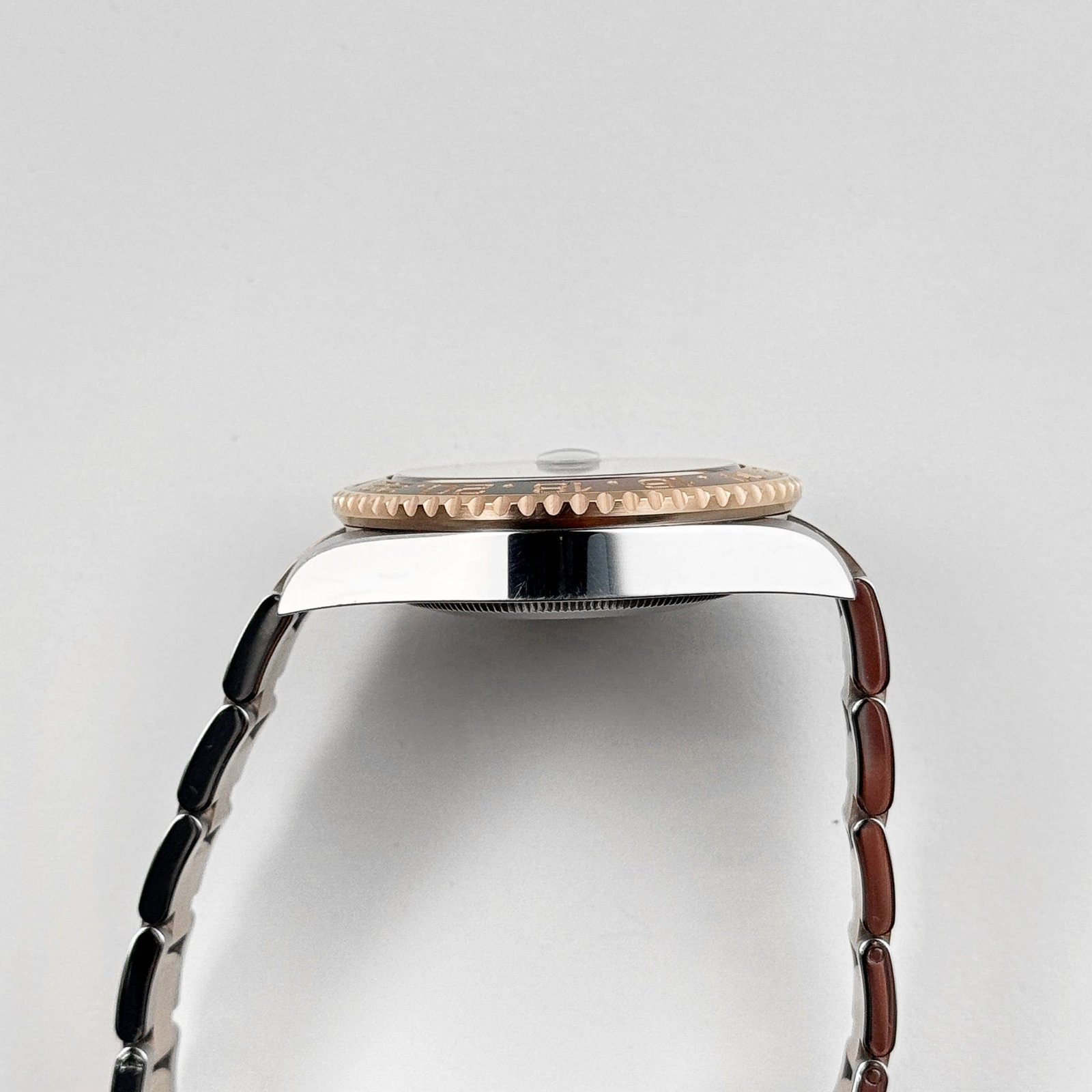 R01ex GMT-Master II 126711CHNR ‘Root Beer’ Rose Gold Stainless Black Dial (2020)
