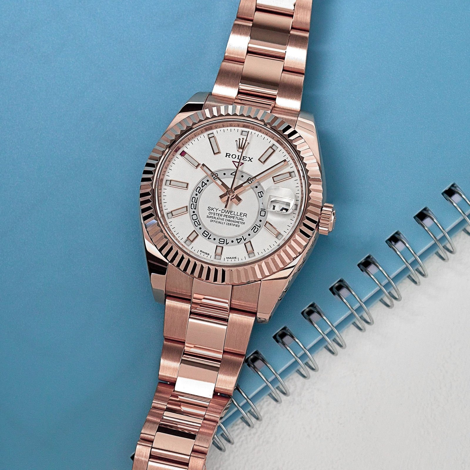 R01ex Sky-Dweller 326935 Rose Gold White Dial