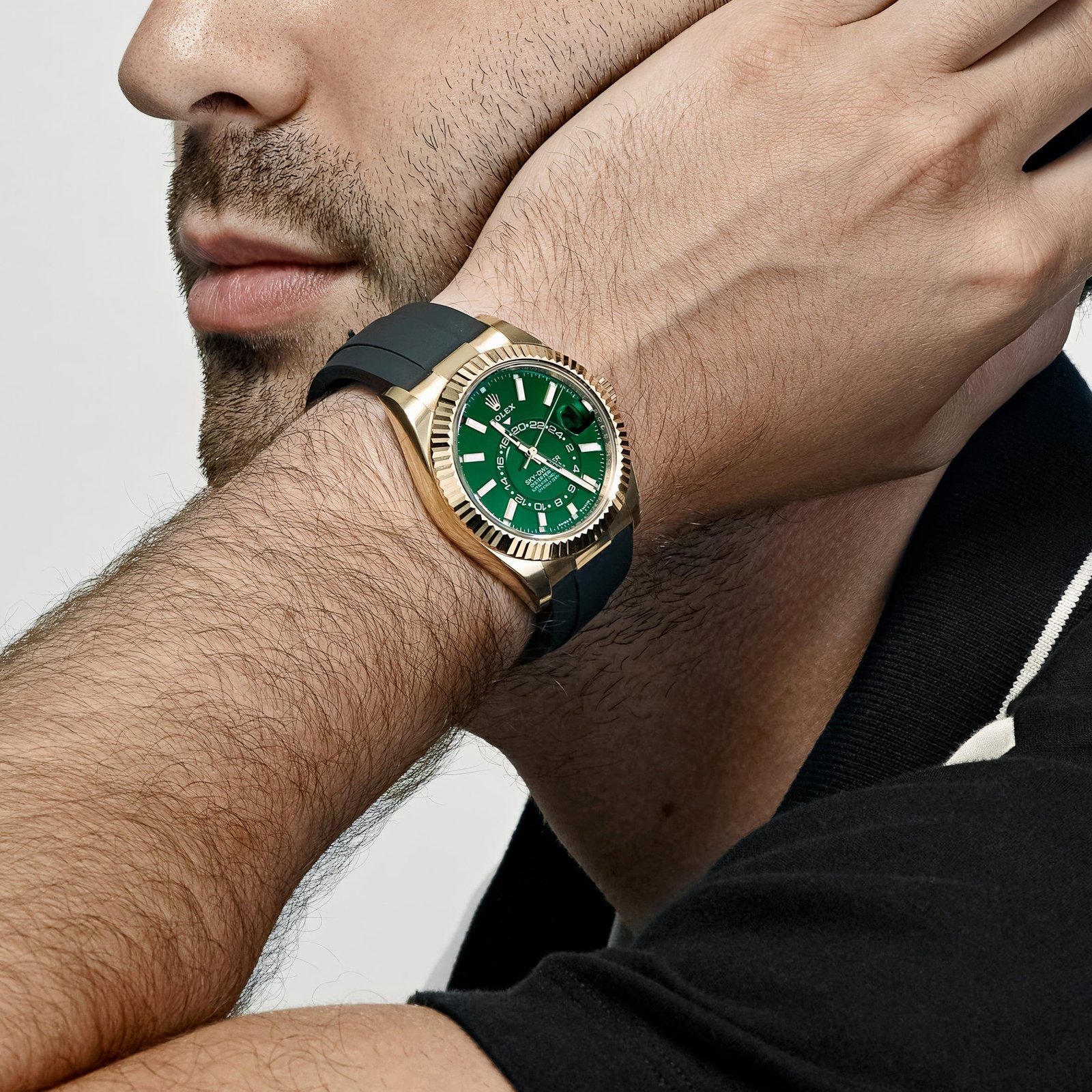 R01ex Sky-Dweller 336238 Yellow Gold Bright Green Dial (2025)