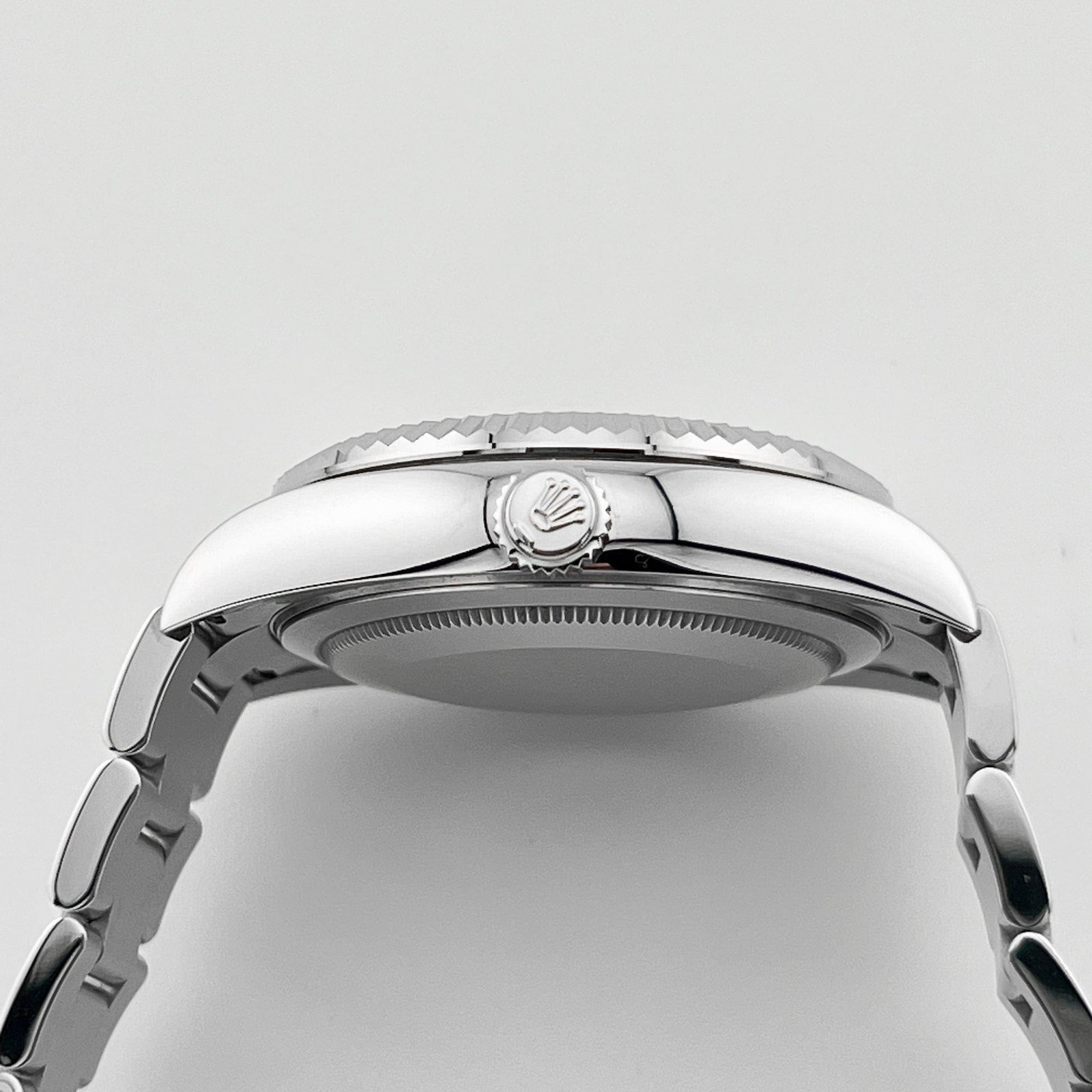 R01ex Sky-Dweller 336934 Stainless Steel Blue Dial Oyster (2024)