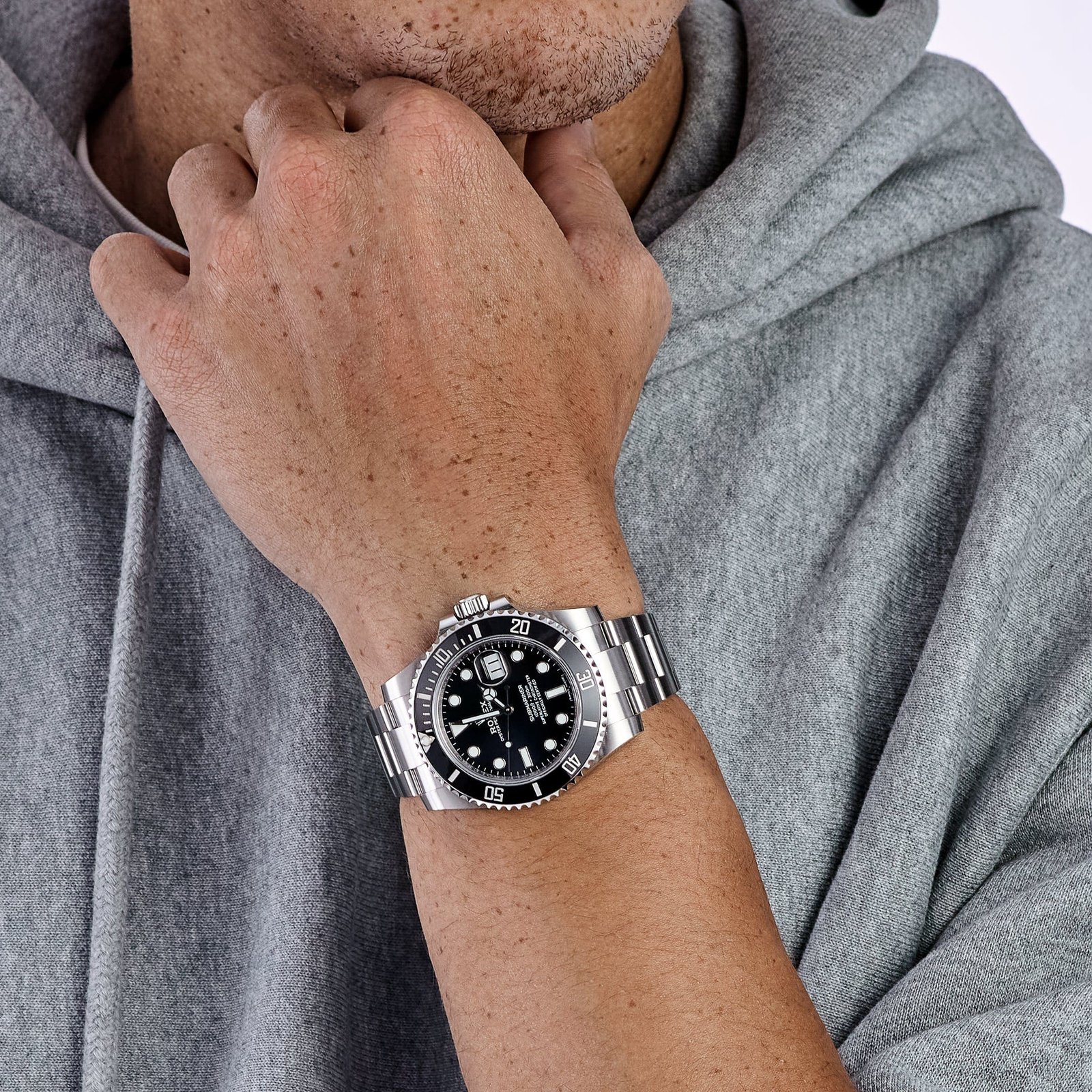R01ex Submariner Date 116610LN Stainless Steel Black Dial