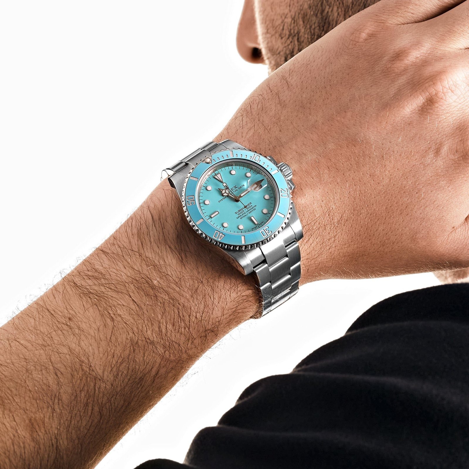 R01ex Submariner Date 116610LN Stainless Steel With Aftermarket Custom Made Blue Dial