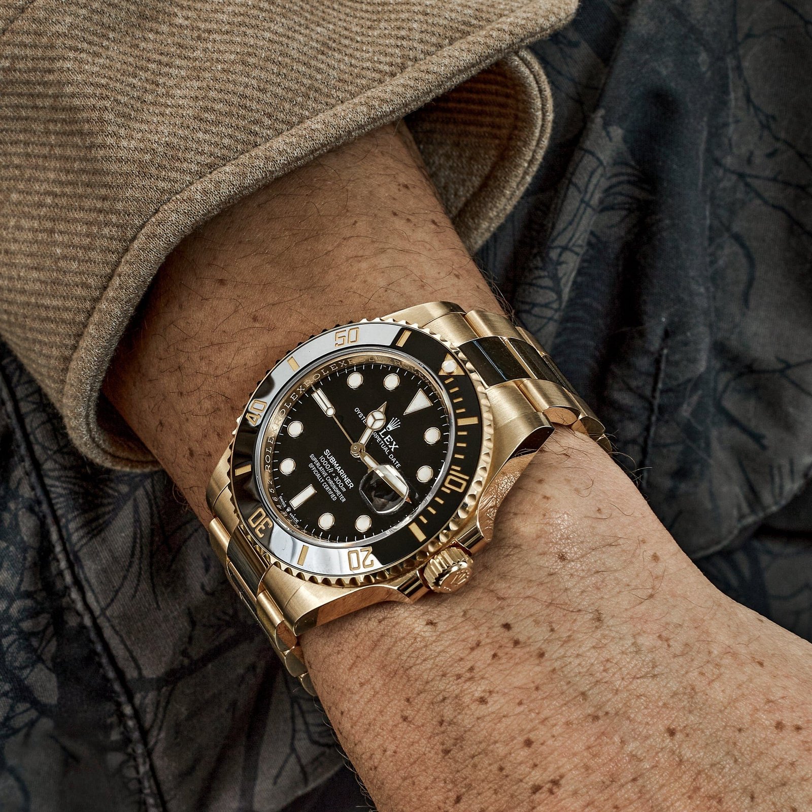 R01ex Submariner Date 126618LN Yellow Gold Black Dial (2025)