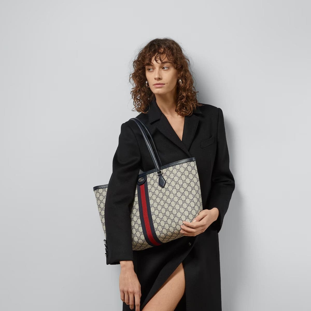 Gvc*1 OPHIDIA GG MEDIUM TOTE