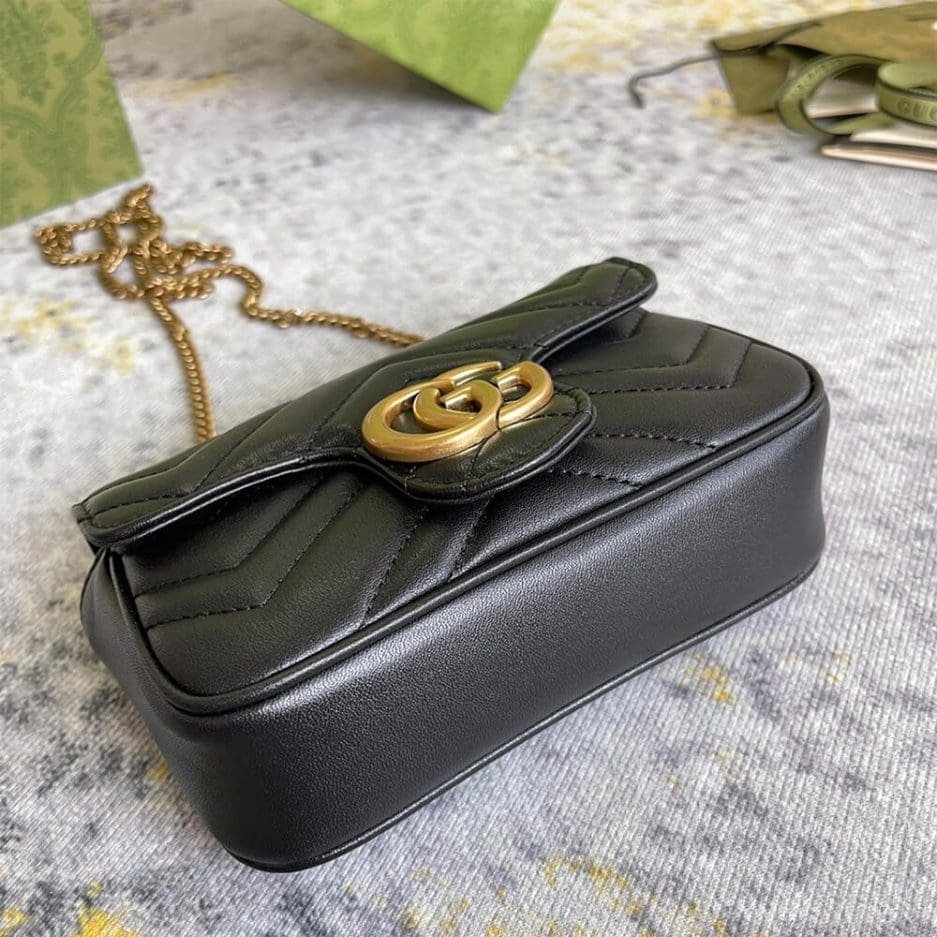 Gvc*1 Marmont matelasse leather S*per mini bag