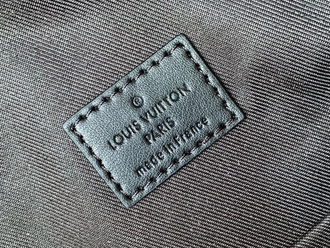 L0vis Vvtt0n M57079 TAKEOFF Backpack