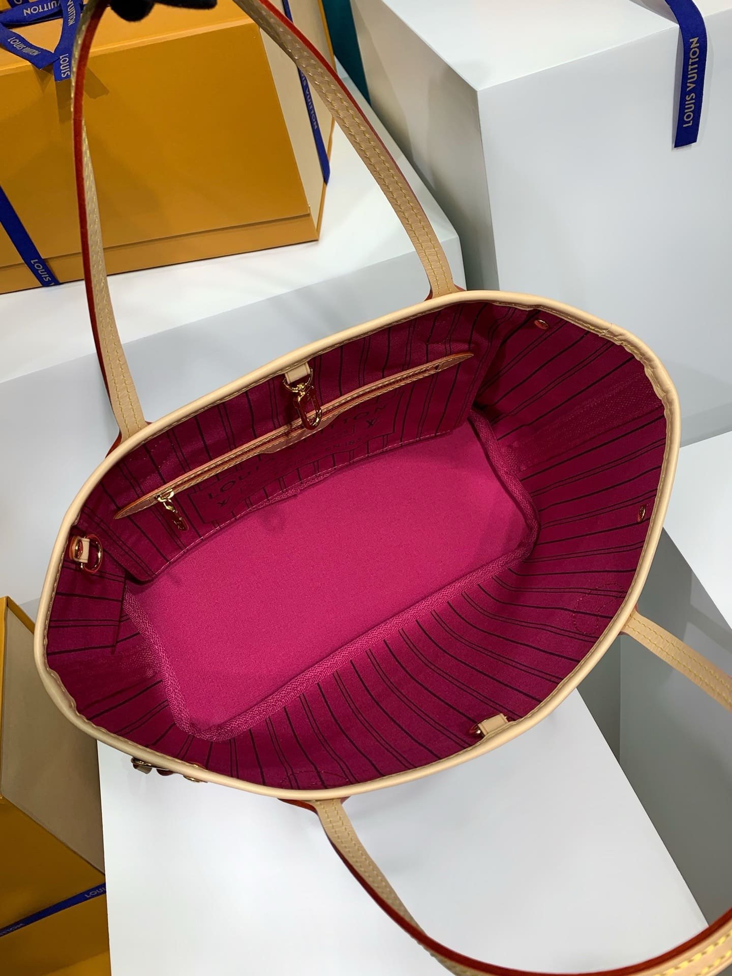 L0vis Vvtt0n M41245 Neverfull PM